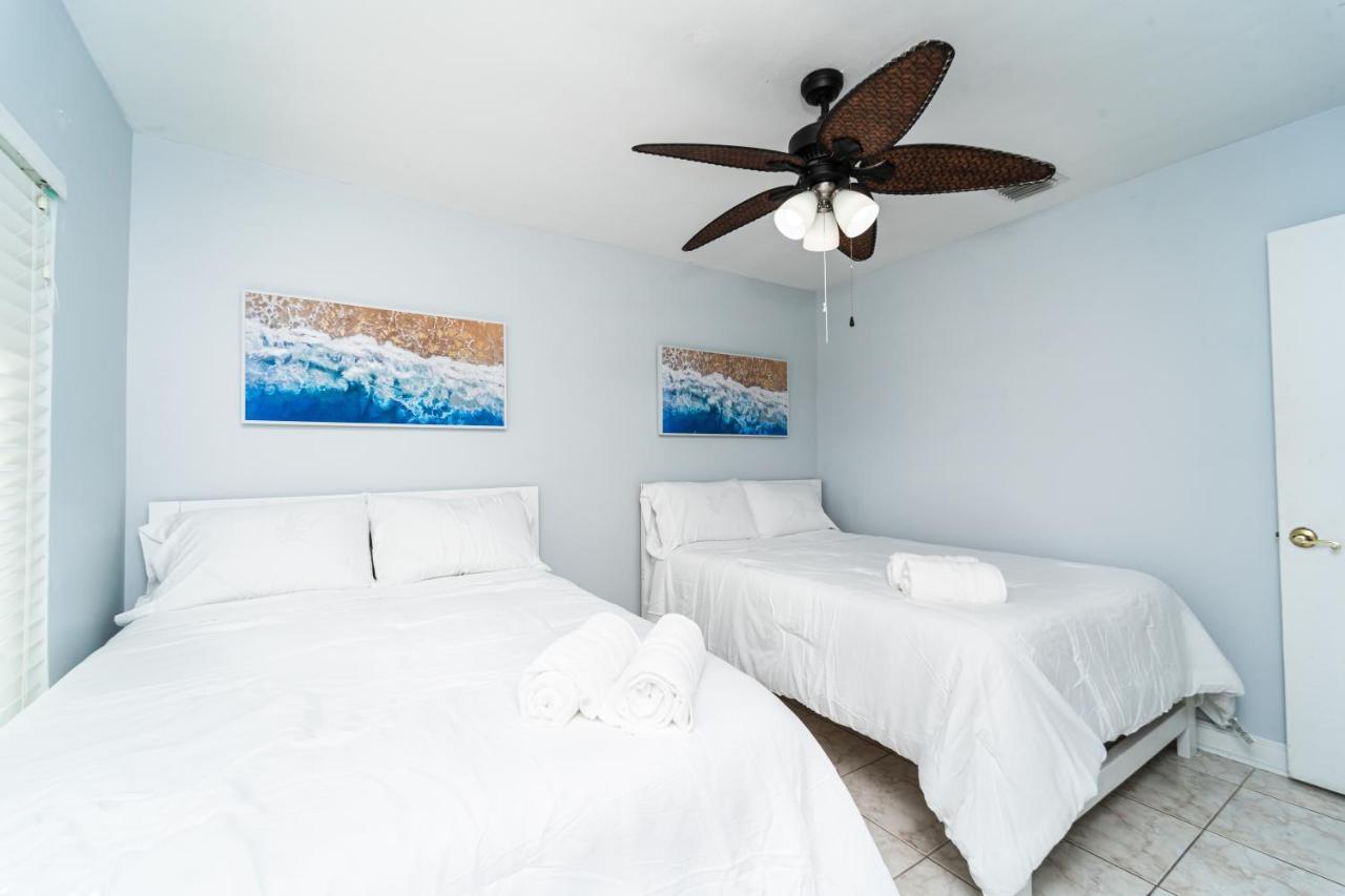 Central Waterfront Villa Salt Wtr Pool Near Beach Fort Lauderdale Exterior photo