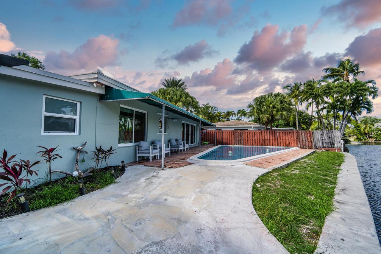 Central Waterfront Villa Salt Wtr Pool Near Beach Fort Lauderdale Exterior photo